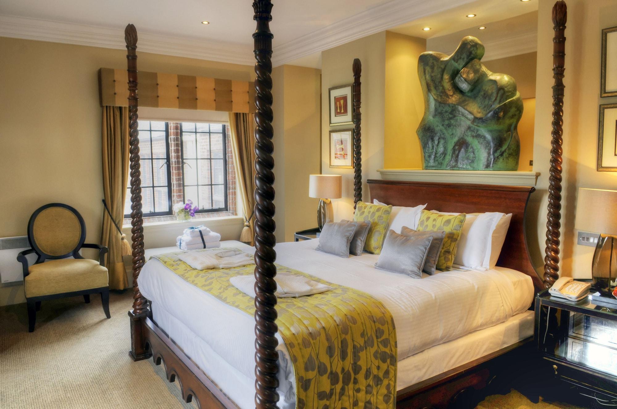 Western House Hotel At Ayr Racecourse Bagian luar foto