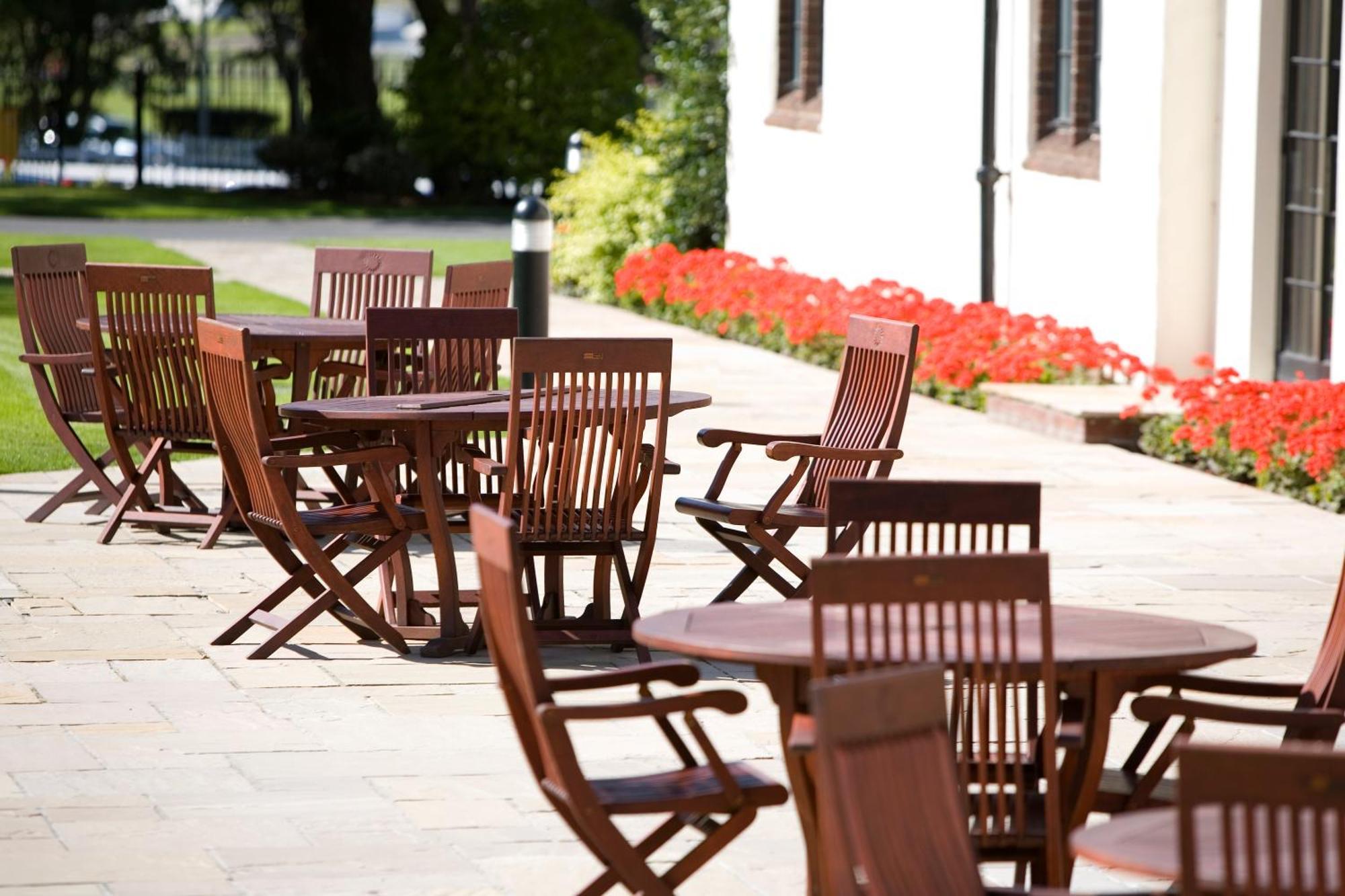 Western House Hotel At Ayr Racecourse Bagian luar foto